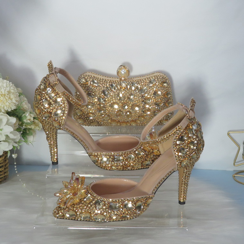 Women Bags And Shoes - Sepatu Pernikahan Pengantin Kristal Emas Baru