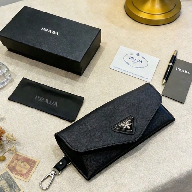 Women Bags Prada - Kotak Kacamata Kulit Hitam Prada, Kantong