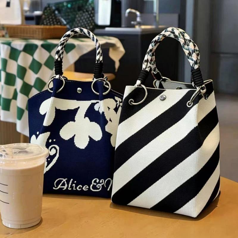 Tas Malam Elegan Berbahan Sutr - Clutch Bag Evening ulasan dan harga