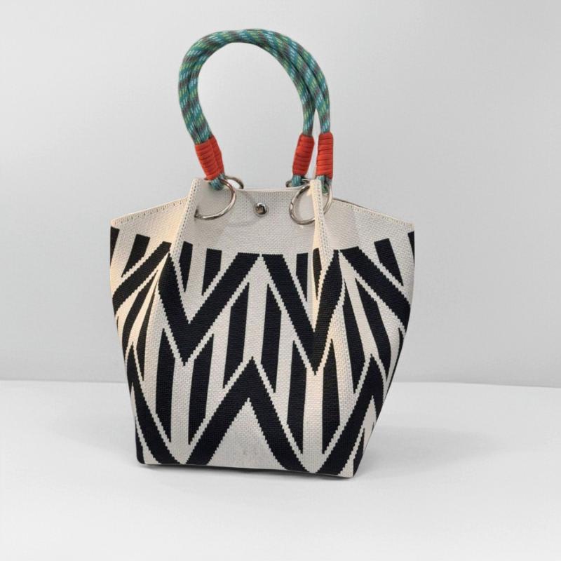 Tas Malam Elegan Berbahan Sutr - Clutch Bag Evening ulasan dan harga